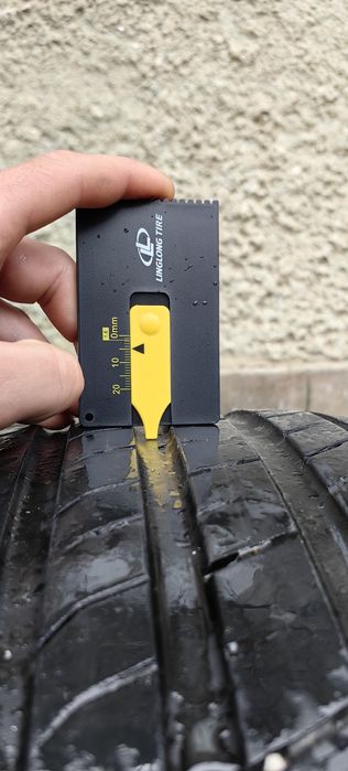 Гуми  нексен спорт пакет