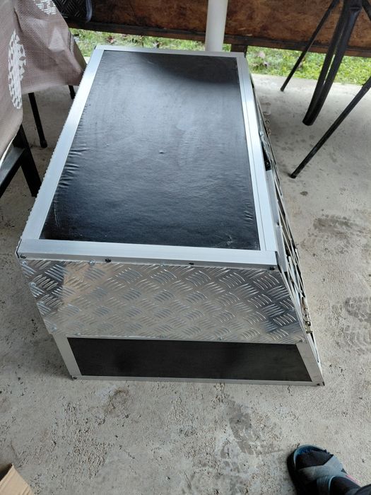 Транспортна клетка за кучета