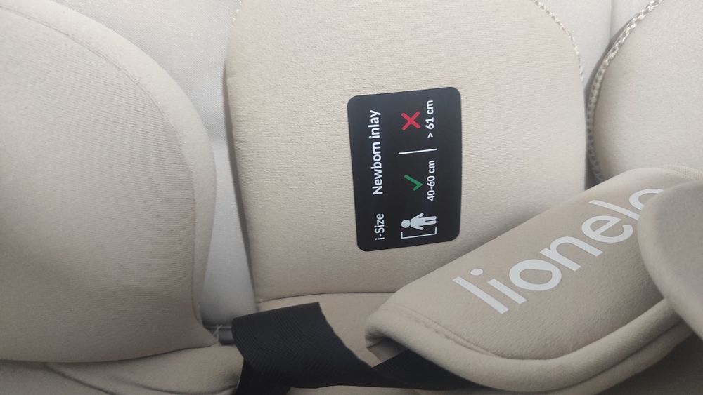 Scoică auto Lionelo Astrid i-Size 0-13 kg – stare excelentă