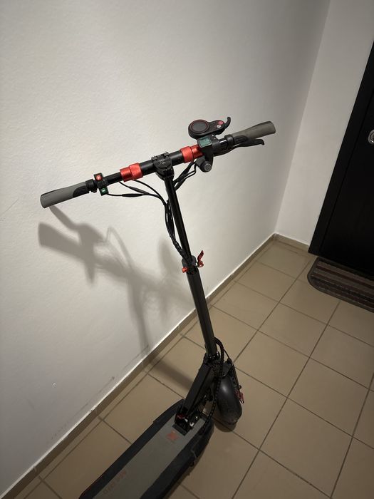 Электро самокат куго