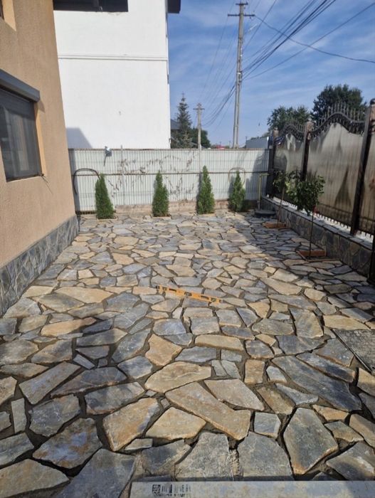 Vând Piatră Naturală de Munte