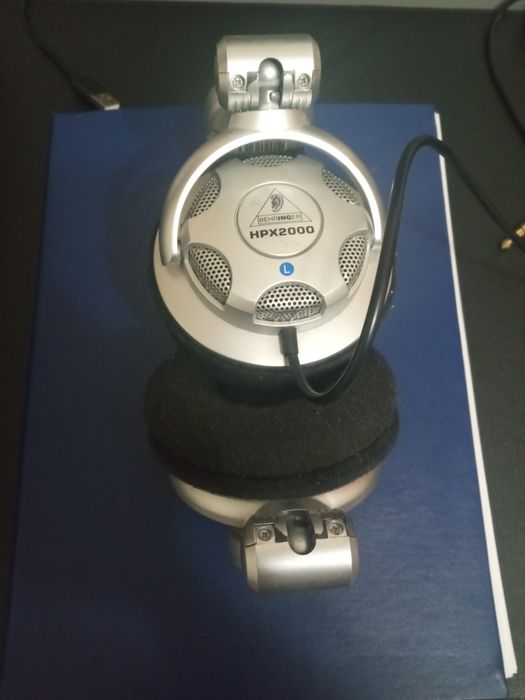 Наушники Behringer HPX2000