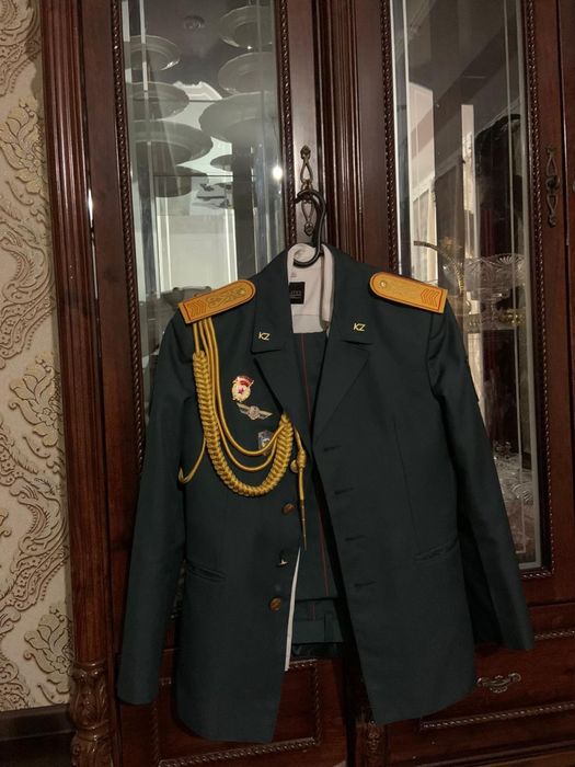 Военный форма качества хороший