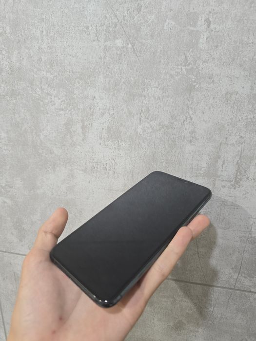 Продам или обменяю IPhone 11 Pro Max