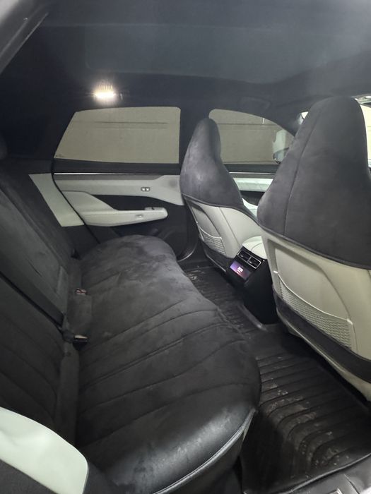 Zeekr 001 Ev 750 Zapas hod 2024 yil