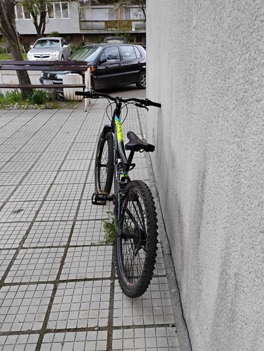 Монитор за компютър марка Филипс