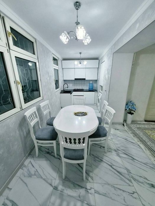 Продается 3х ком квартира, ориентир: ул. Шота Руставели, 70м²