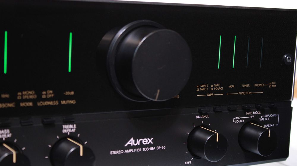 Amplificator/Statie Aurex,2x90W(Toshiba).