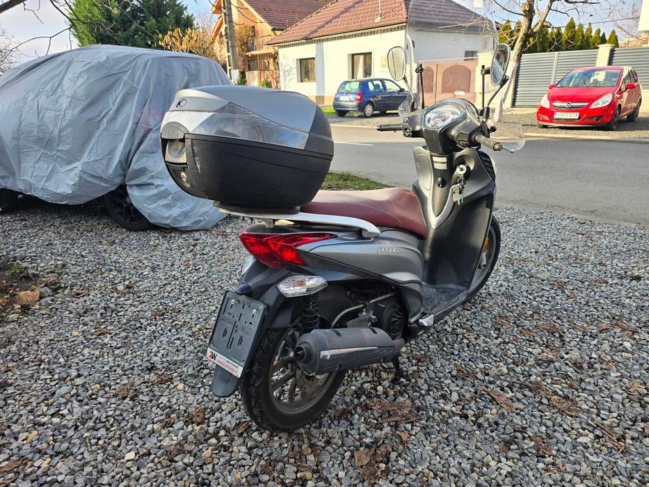 Scuter Kymco People One 125i Ca Nou - TVA Deductibil
