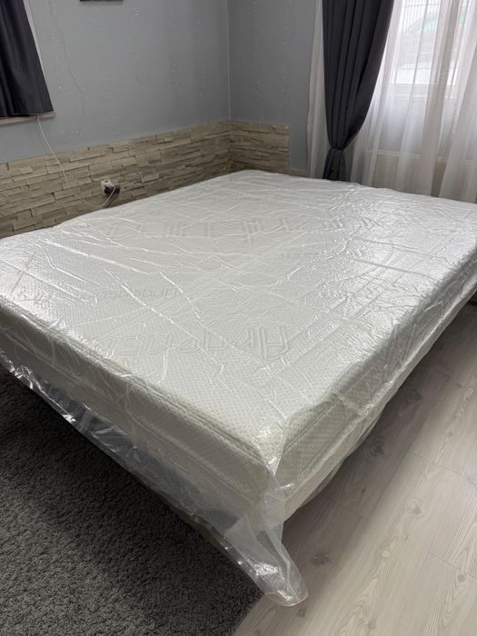 Saltea Memory plus cu fir de argint – stare foarte bună