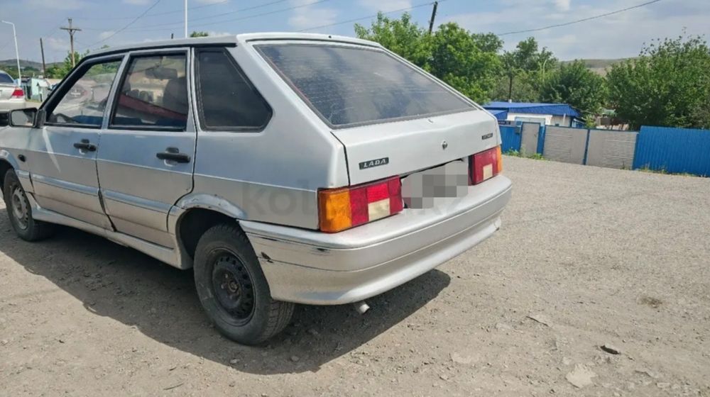 Автомобиль ВАЗ 2114