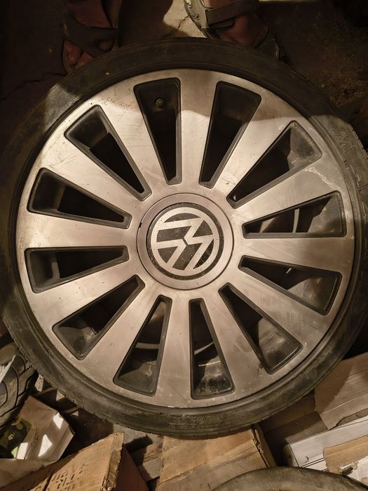 Продавам 4 броя лети джанти 18 цола