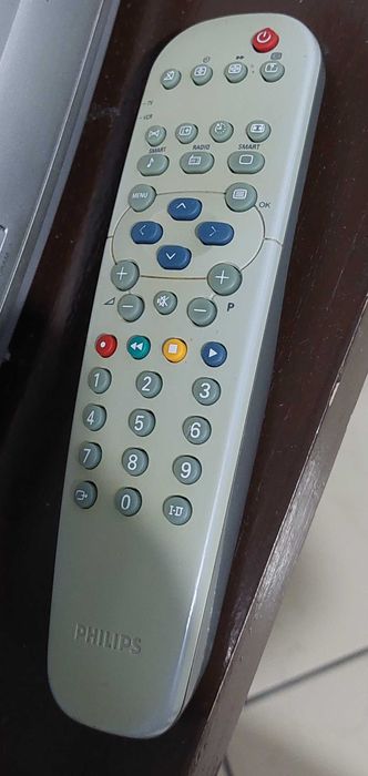 телевизор Philips 21 инча