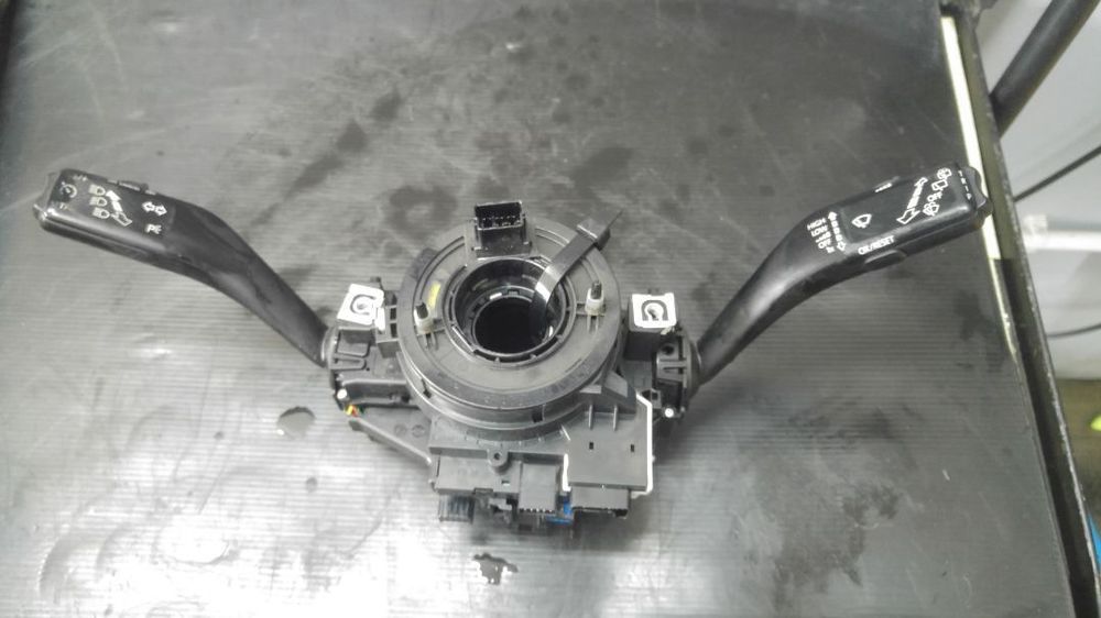 Bloc manete lumini semnalizari spirala volan seat leon 1k0953503