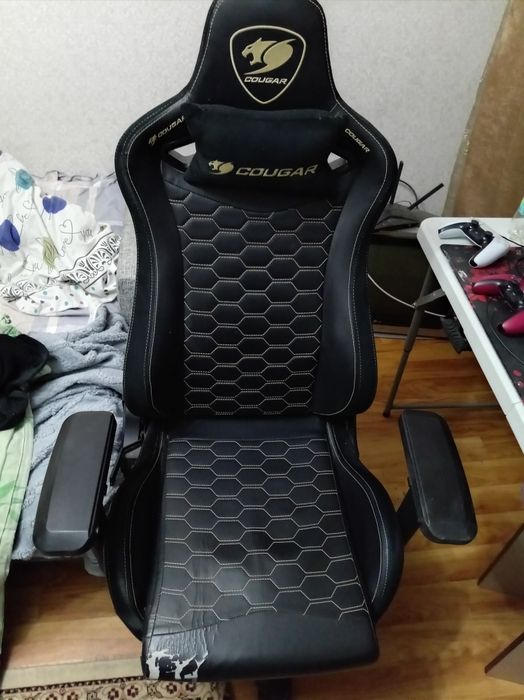 Игровое кресло Cougar