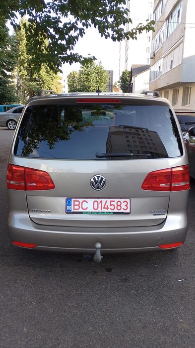 VOLKSWAGEN Touran 2013 — imagine 2
