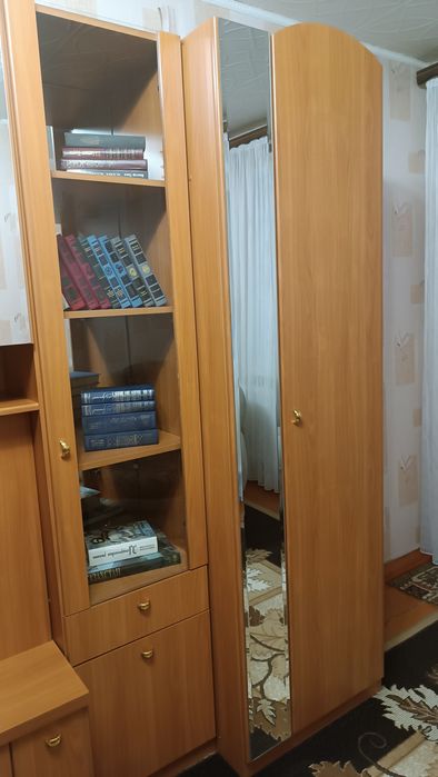 Стенка в гостиную