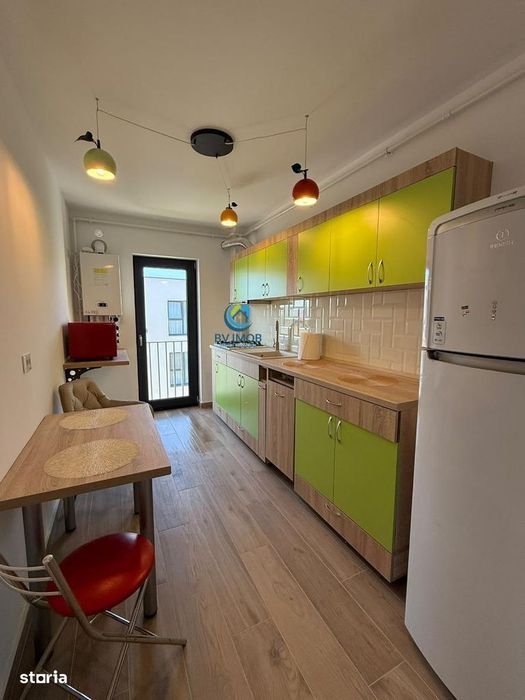 Inchiriem Apartament 3 Camere, Modern, Decomandat, Cristian