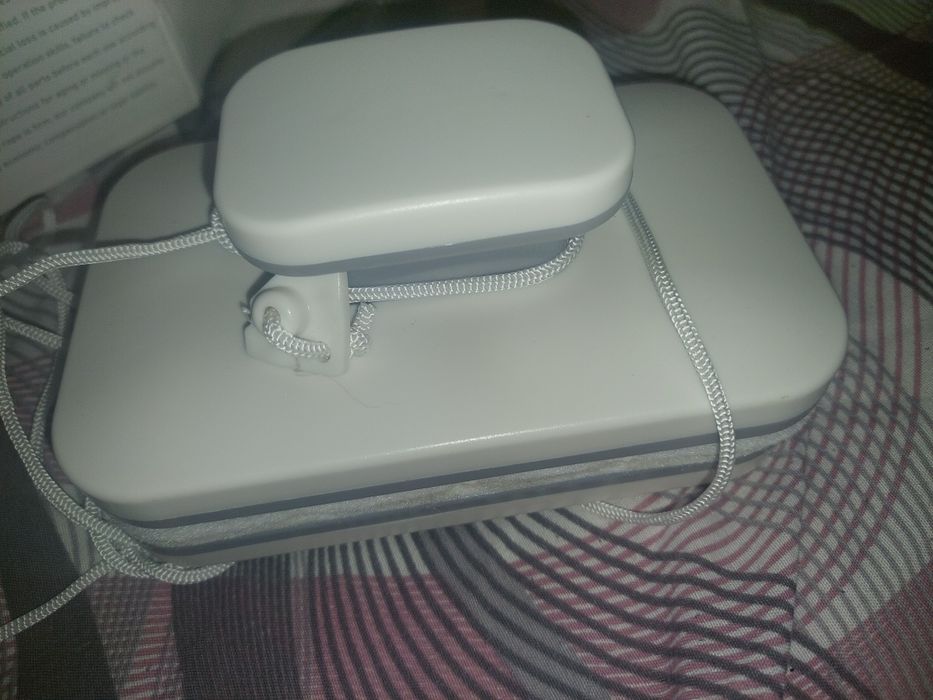 Магнитен Двустранен Чистач за Прозорци