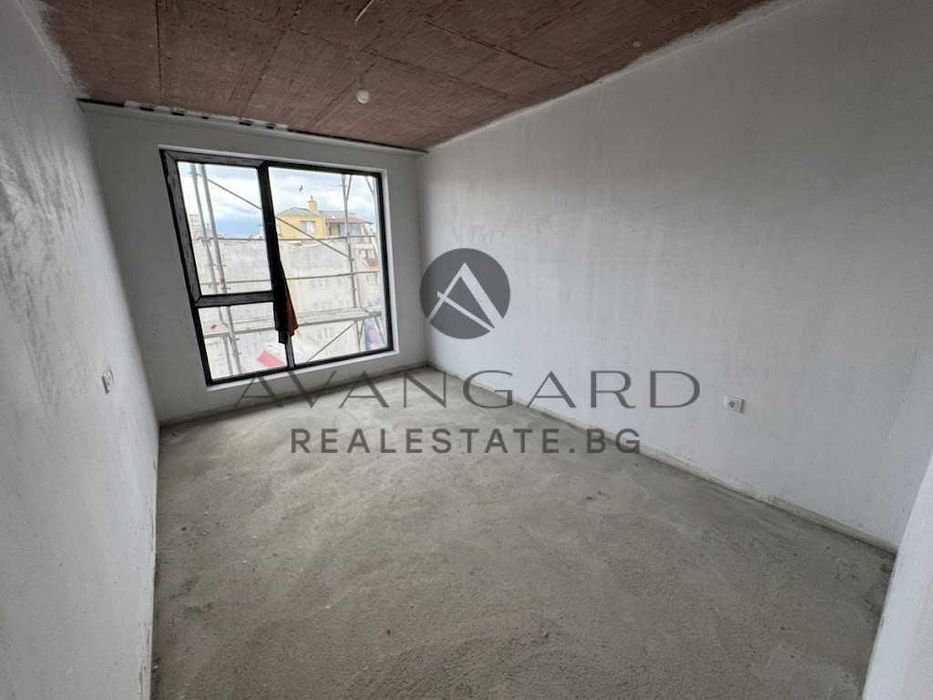 Продава се Двустаен апартамент в Пловдив, Център - 65 кв.м за 1168 €/кв.м - Снимка #5