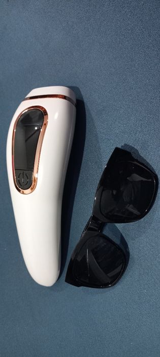 Set Epilator IPL EvoSmart™ R6, Pentru Epilare Definitiva Fara Durere
