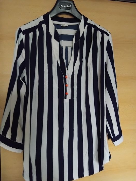 Bluze și costum elegant