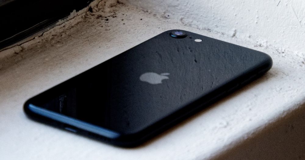 iPhone SE 2022 midnight 128 gb