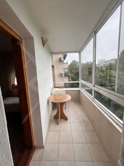 Продава се Многостаен апартамент в Бургас, Лазур - 125 кв.м за 2120 €/кв.м - Снимка #4