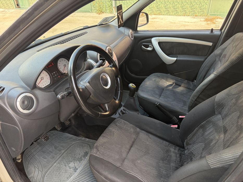 Дачия Логан 1.5 dci