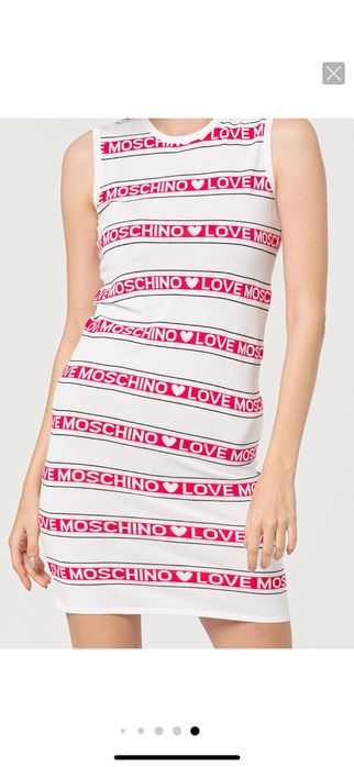 Рокля love moschino