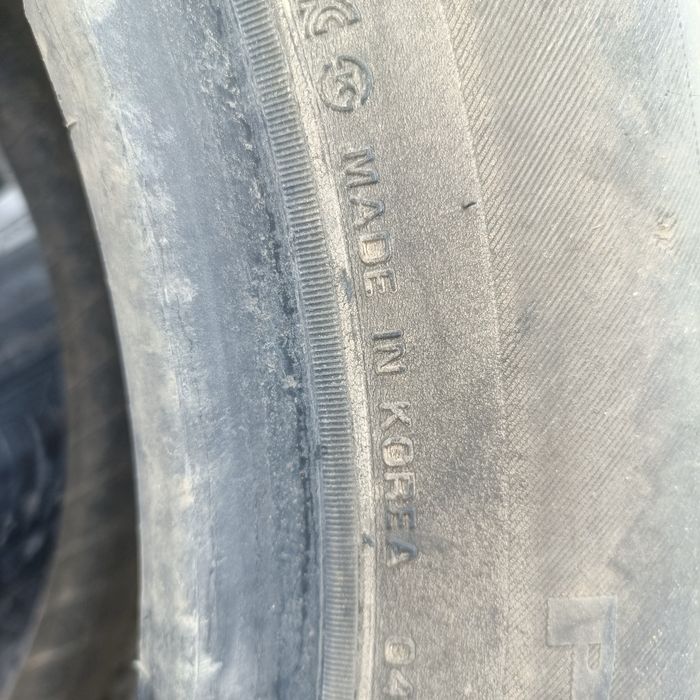 Продам бу шины 265/65R17