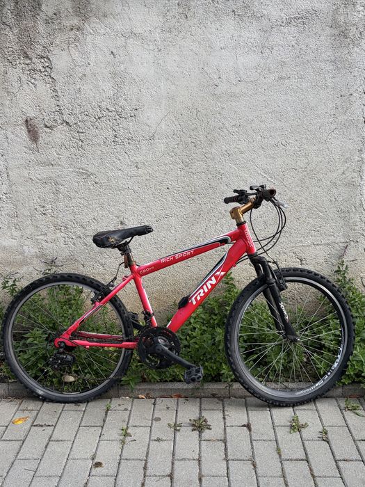 vand biciclete de diverse marimi