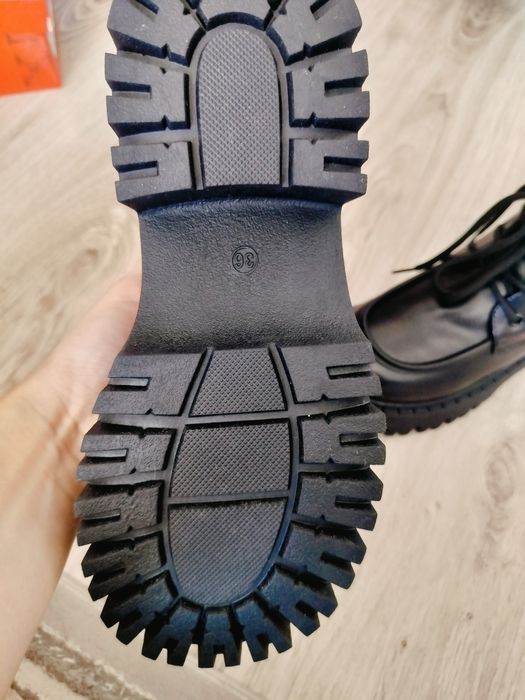 Продам на девочку