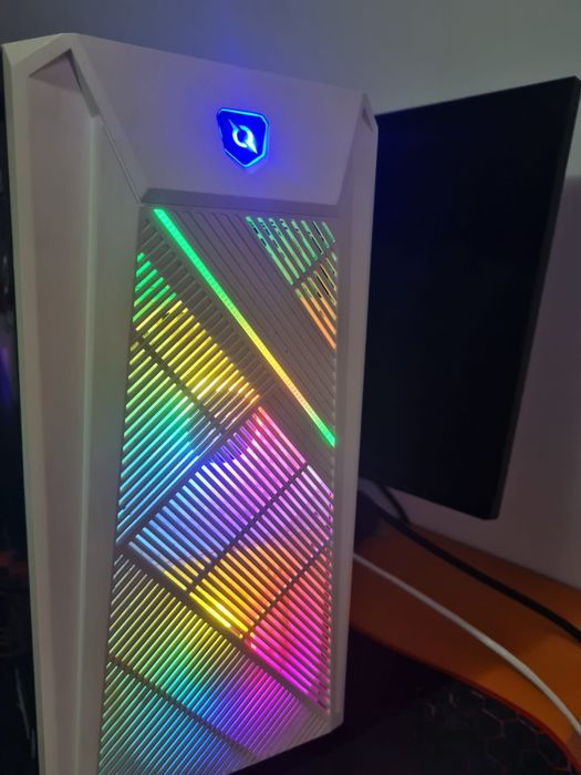 Vând Pc de gaming!!