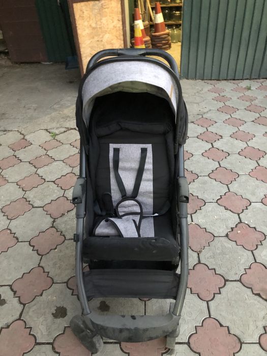 Продам коляску Teknum