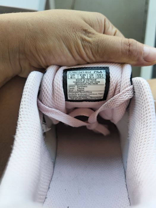 Маратонки   Fila