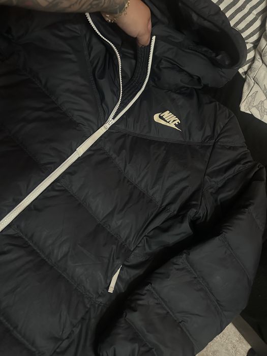 Дълго зимно яке Nike
