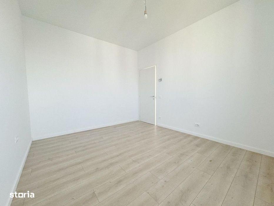 Penthouse 3 camere,decomandat, 89.7mp utili,toate utilitatile,Aradului