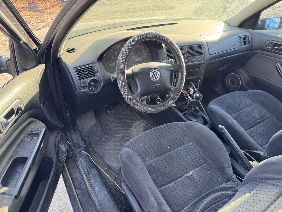 Vw Golf 4 1.4i 16v 75кс На Части