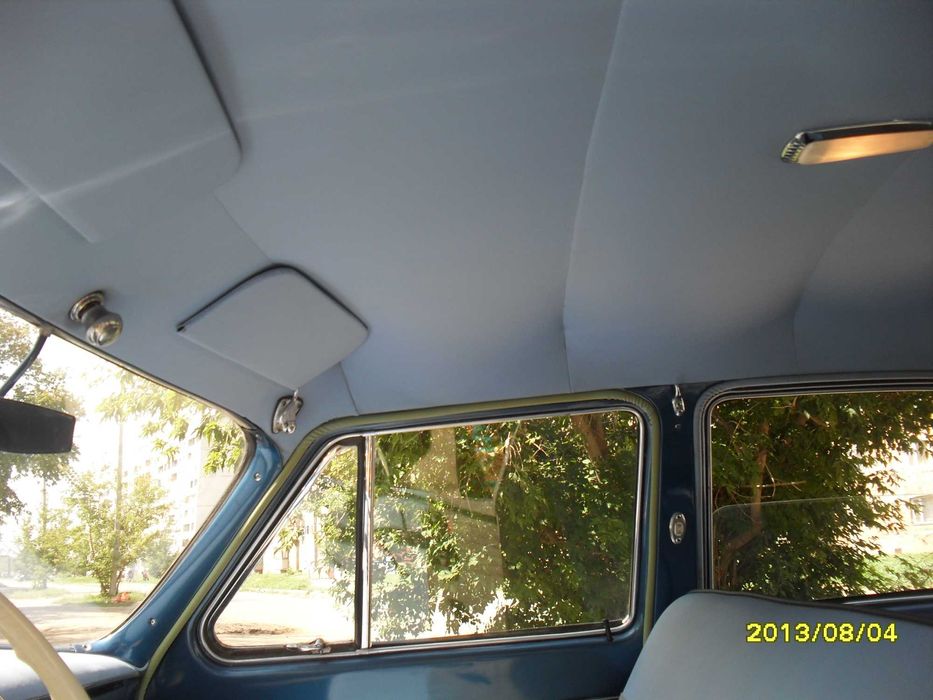 шикарный ретро-автомобиль