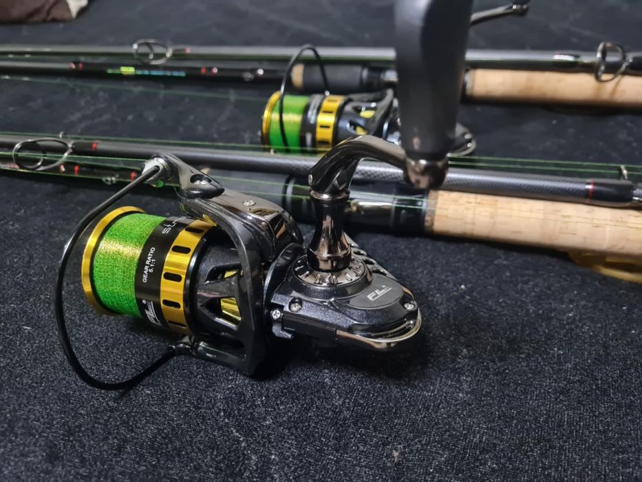 Продавам въдици.