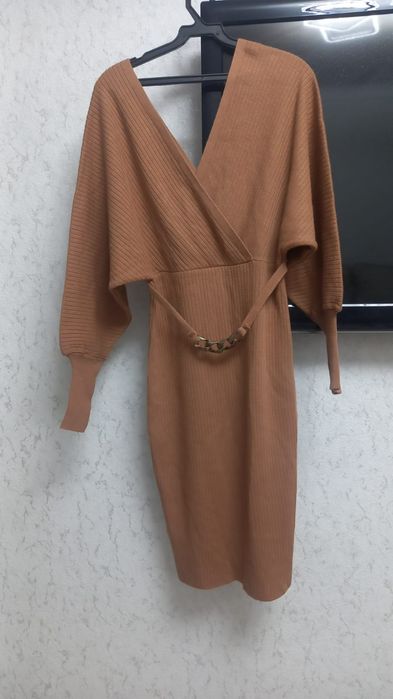 Продам платье 42-44