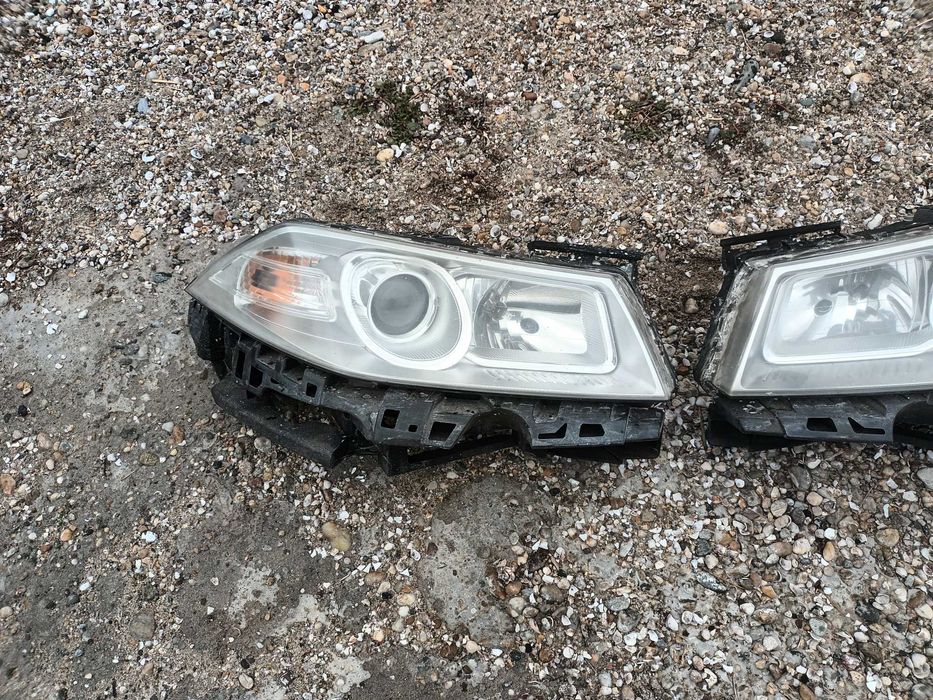 ляв фар за рено меган 2 фейслифт 06- 08 RENAULT MEGANE 2
