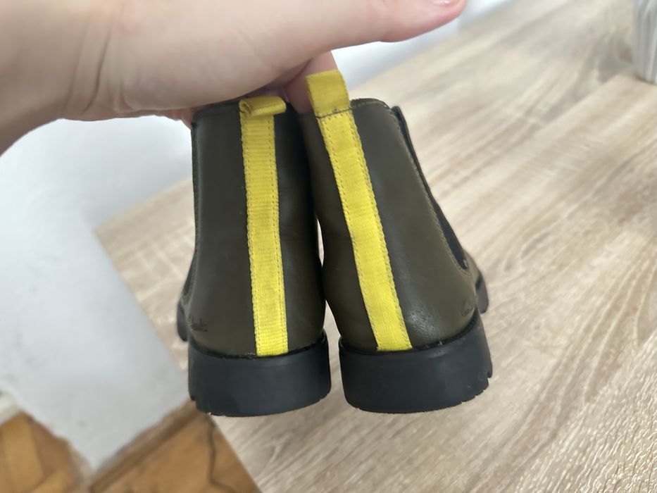 Cizme clarks marimea 29.5