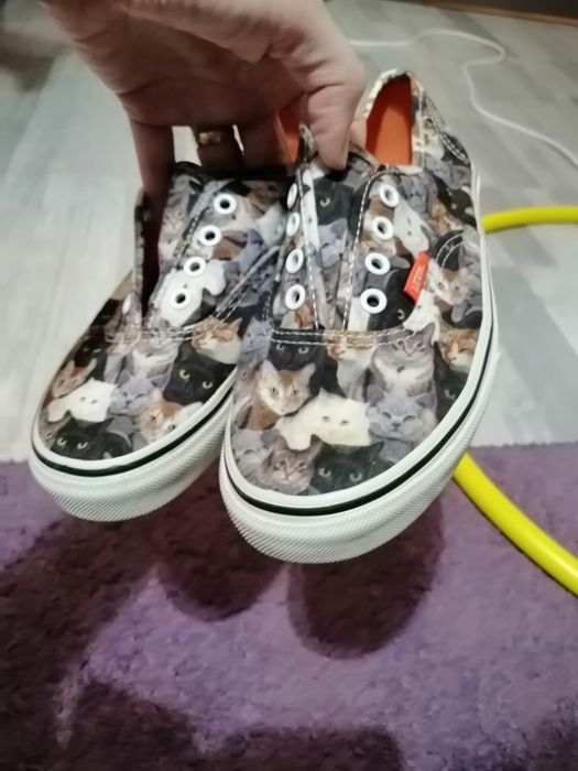 Tenesi Vans originali pentru copii mărime 33