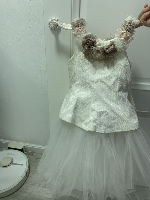 Платье очень красивые