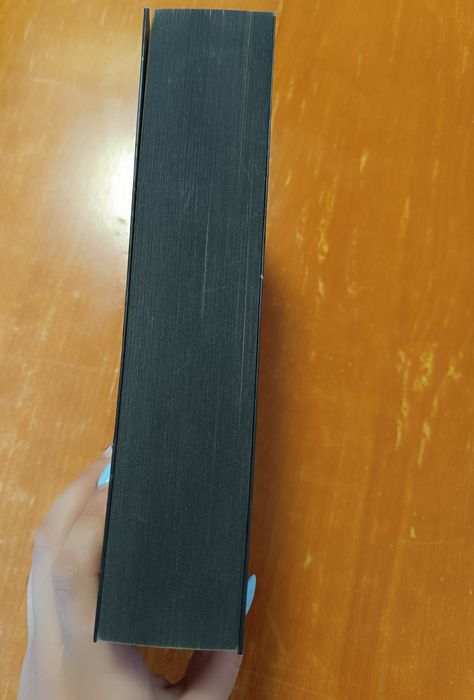 Продавам нови книги