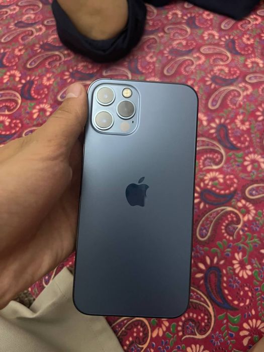 Iphone 12 pro sotiladi