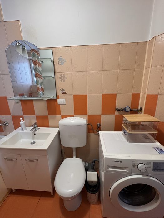 Caut colega de apartament (5 min. de Iulius Mall)