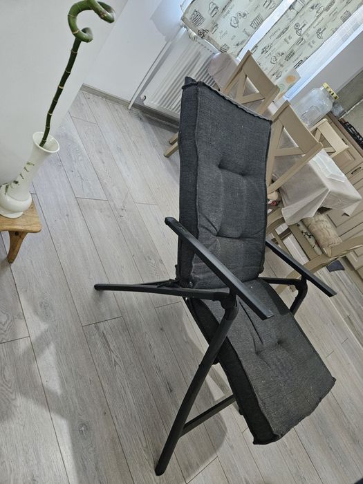 Set mobilier grădină JYSK – masă + 4 scaune rabatabile BREDSTEN